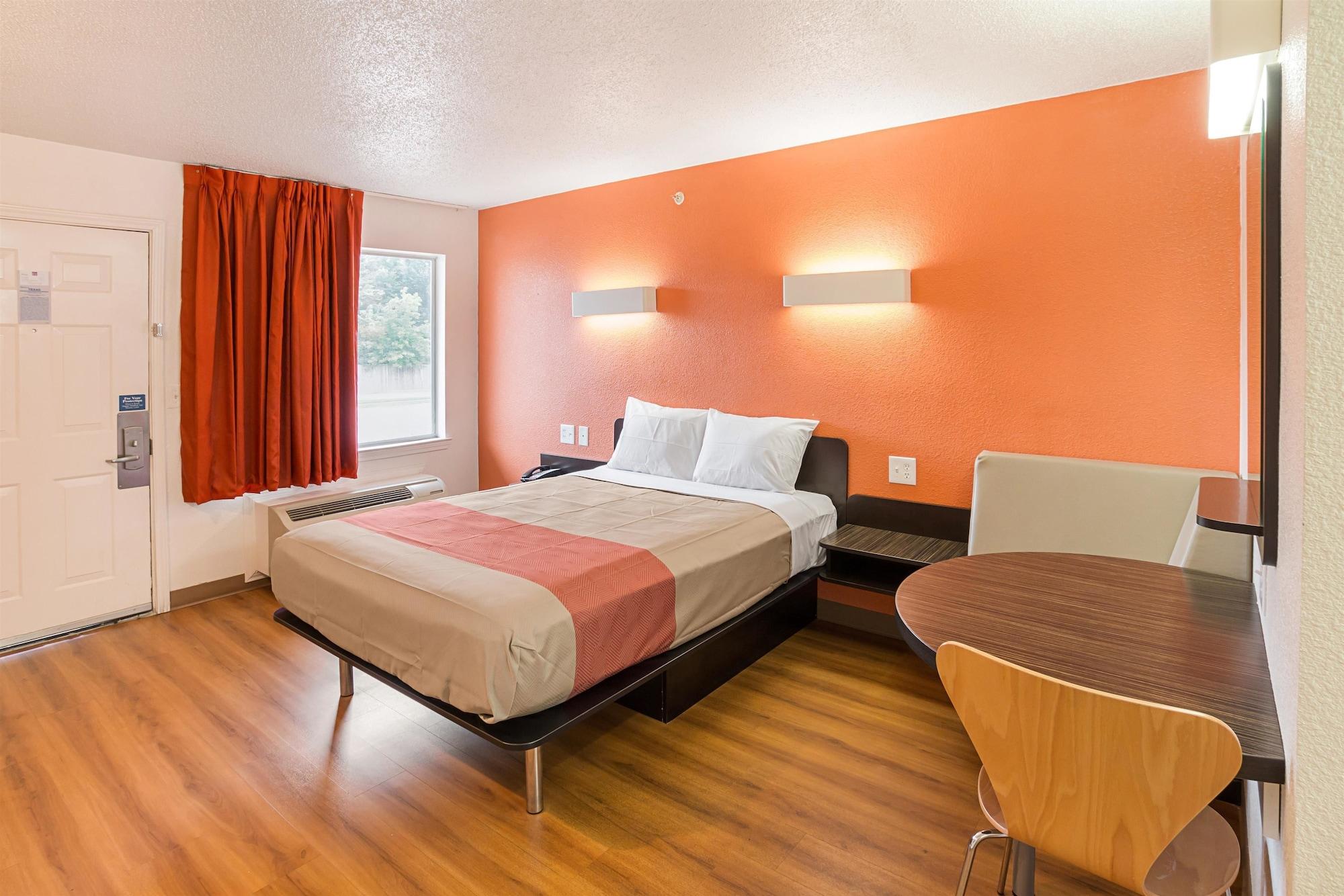 Motel 6-Grand Prairie, Tx - Near Six Flags Drive Buitenkant foto